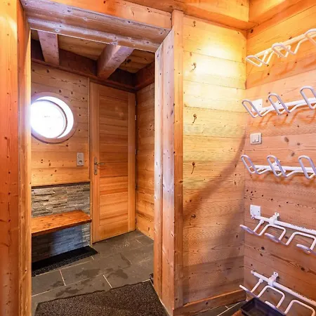 Luxury Avoriaz Chalet With Hot Tub *