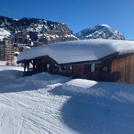 Chalet Luxury Avoriaz Chalet With Hot Tub *