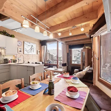 Chalet Luxury Avoriaz Chalet With Hot Tub *